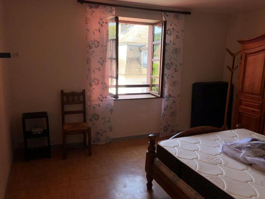 Joli Appartement Avec Terrasse Et Jardin - Vue Sur Montagne Bagneres-de-Bigorre Exterior photo